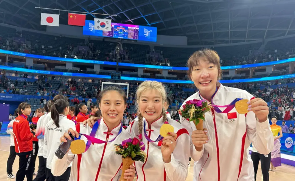 由于他们在, 还引进了李 由于他们在, 还引进了李