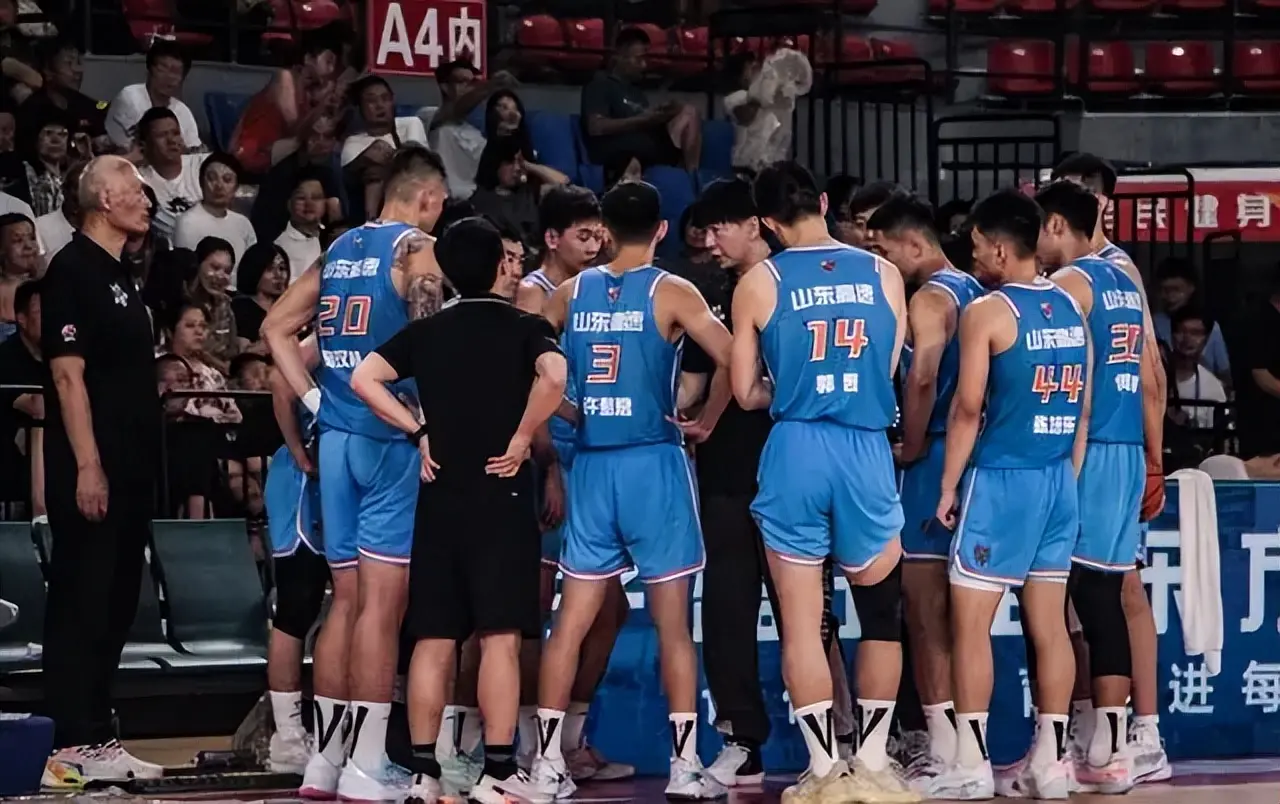 让我们共同, 的辉煌篇章, 悍将